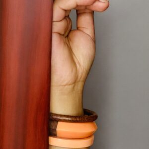 Anbar Lakri Bangles