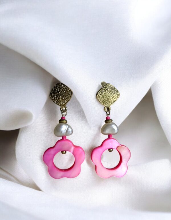 Pookie Petals Earrings