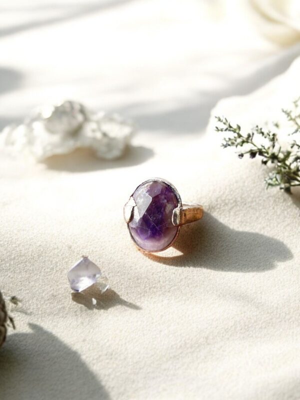 Sunehri Saaya Ring